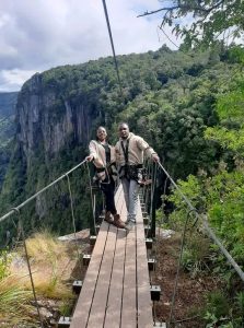 mutarazi falls skywalk